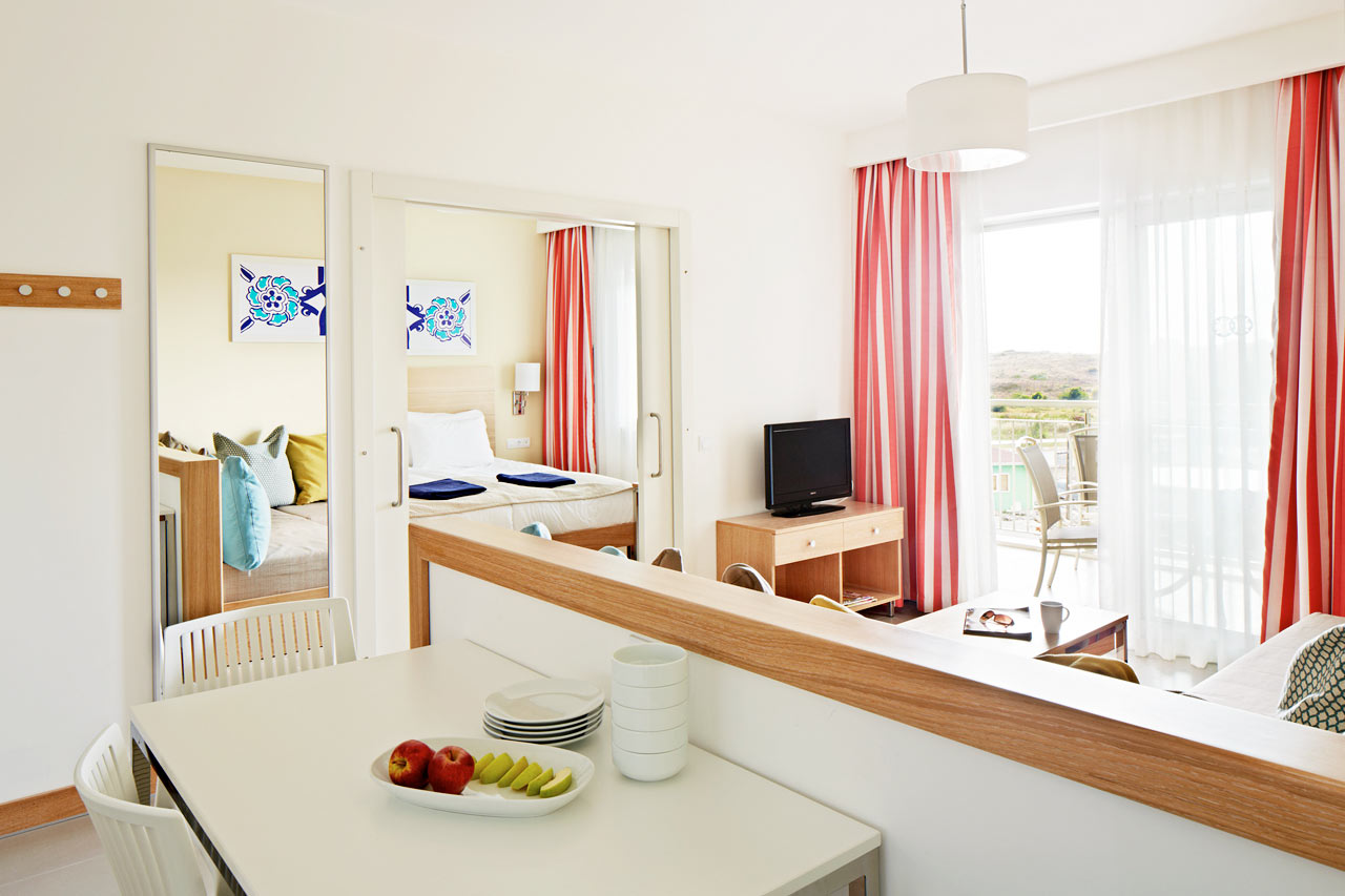 3-værelses Big Family-lejlighed med balkon mod haven/omgivelserne