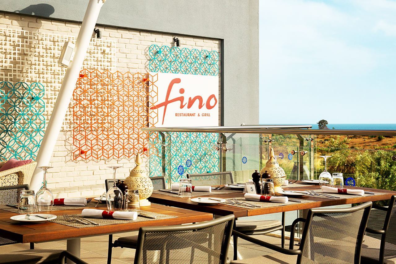 Fino Restaurant & Grill har nu en bedre beliggenhed på tagterrassen med skøn udsigt