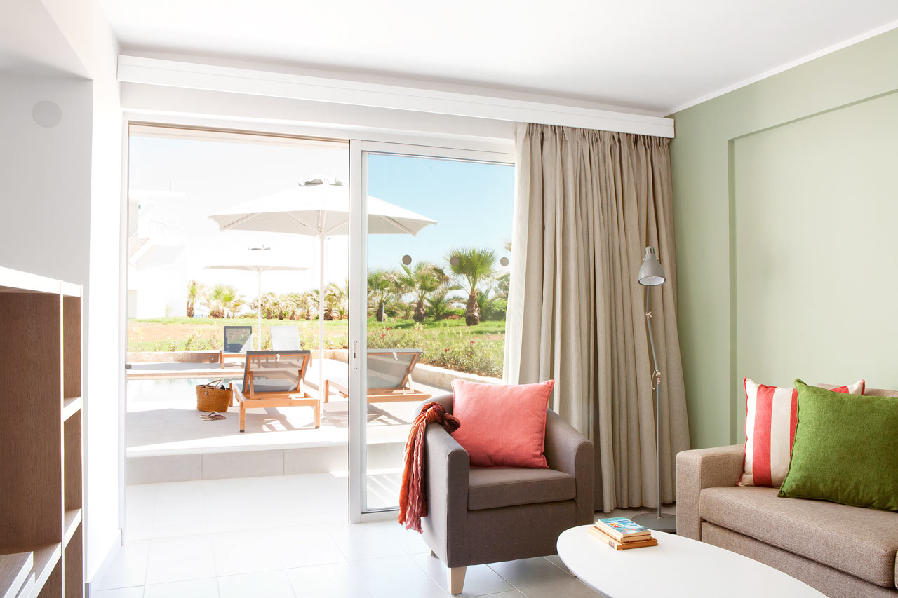 Classic Suite med terrasse og direkte pooladgang