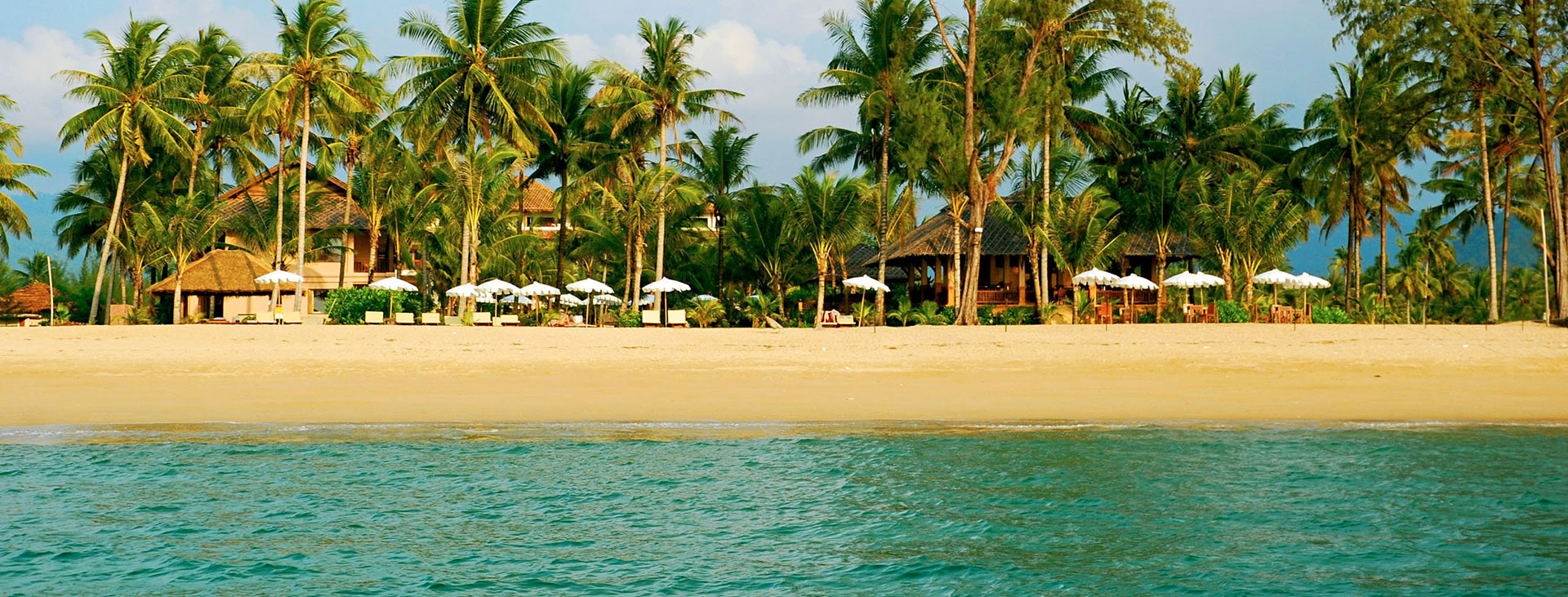 Andamania Beach Resort - Bestil hotel i Khao Lak hos Spies