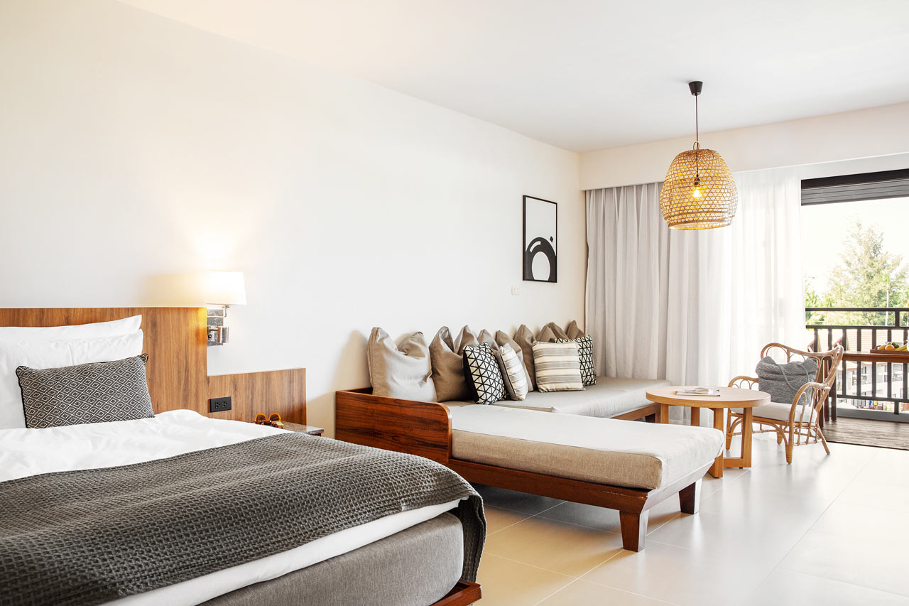 2-værelses Family Suite med balkon mod poolområdet