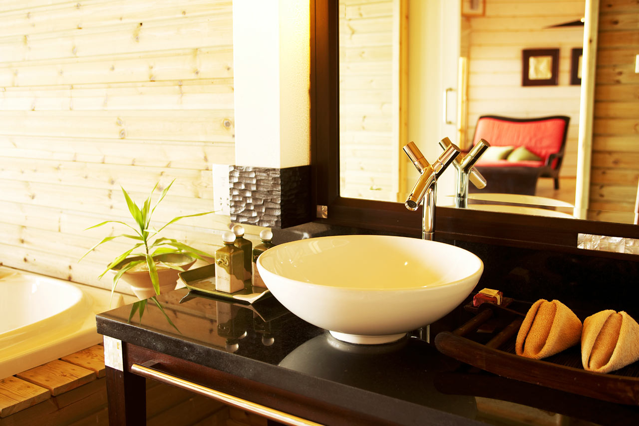 Jacuzzi Water Villa