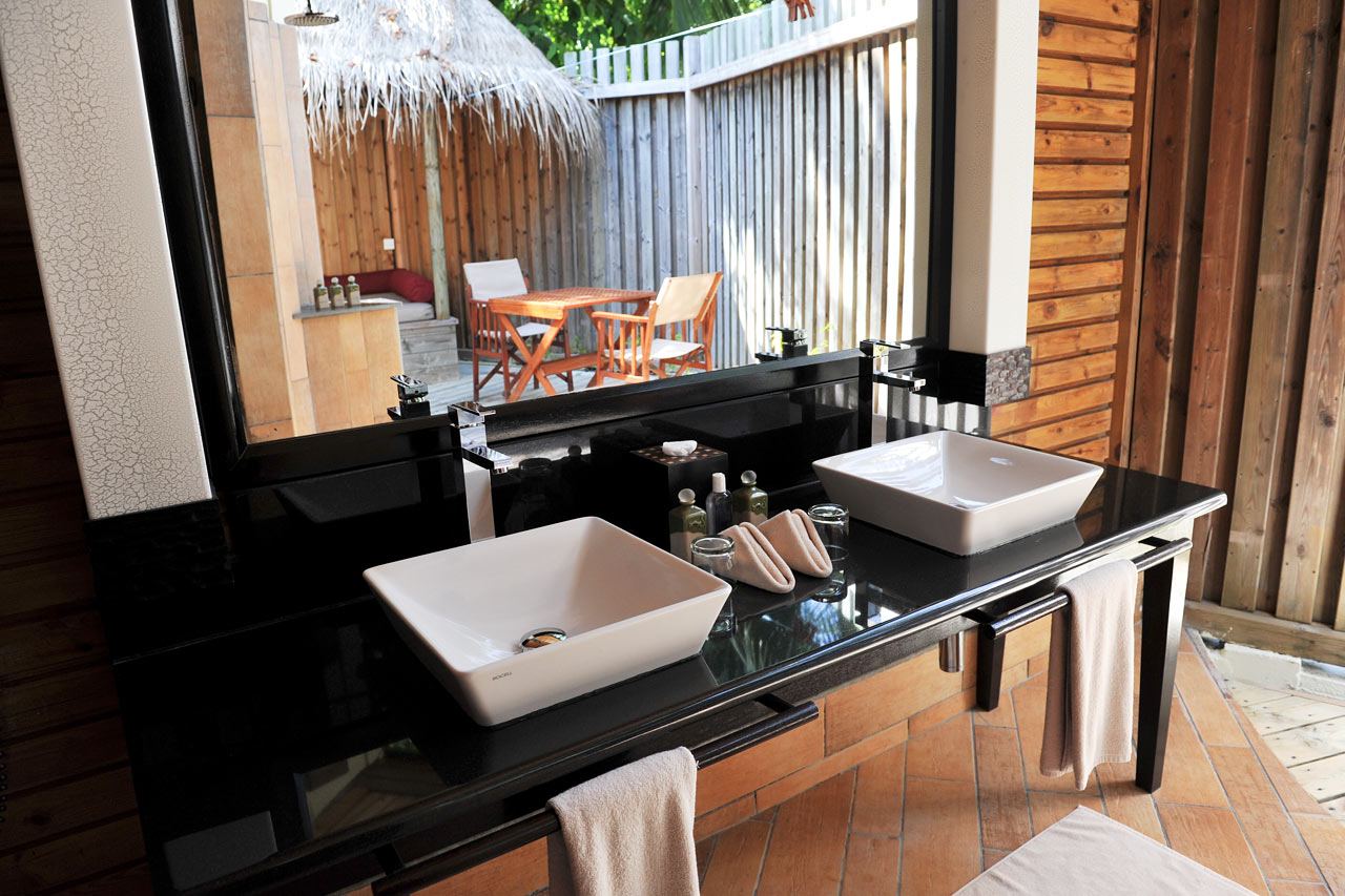 Jacuzzi Beach Villa