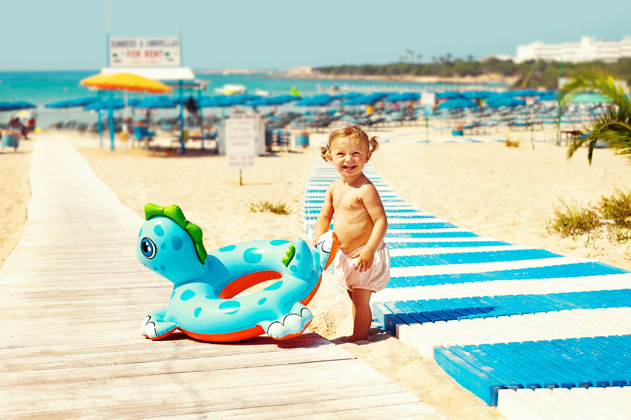 Sunwing Sandy Bay Beach ligger blot 100 meter fra stranden