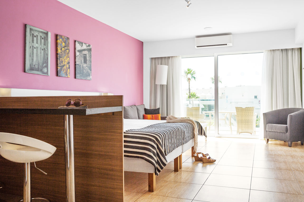 1-værelses Classic Suite med balkon mod haven.