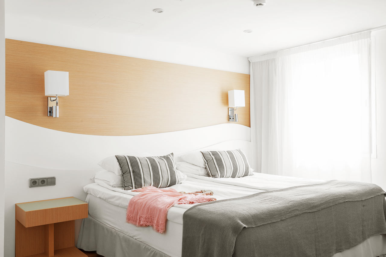 Prime Lounge Suite med stor balkon med havudsigt
