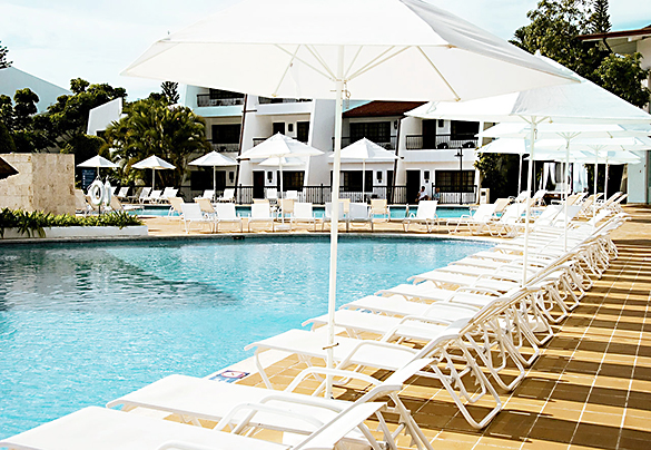 BlueBay Villas Doradas