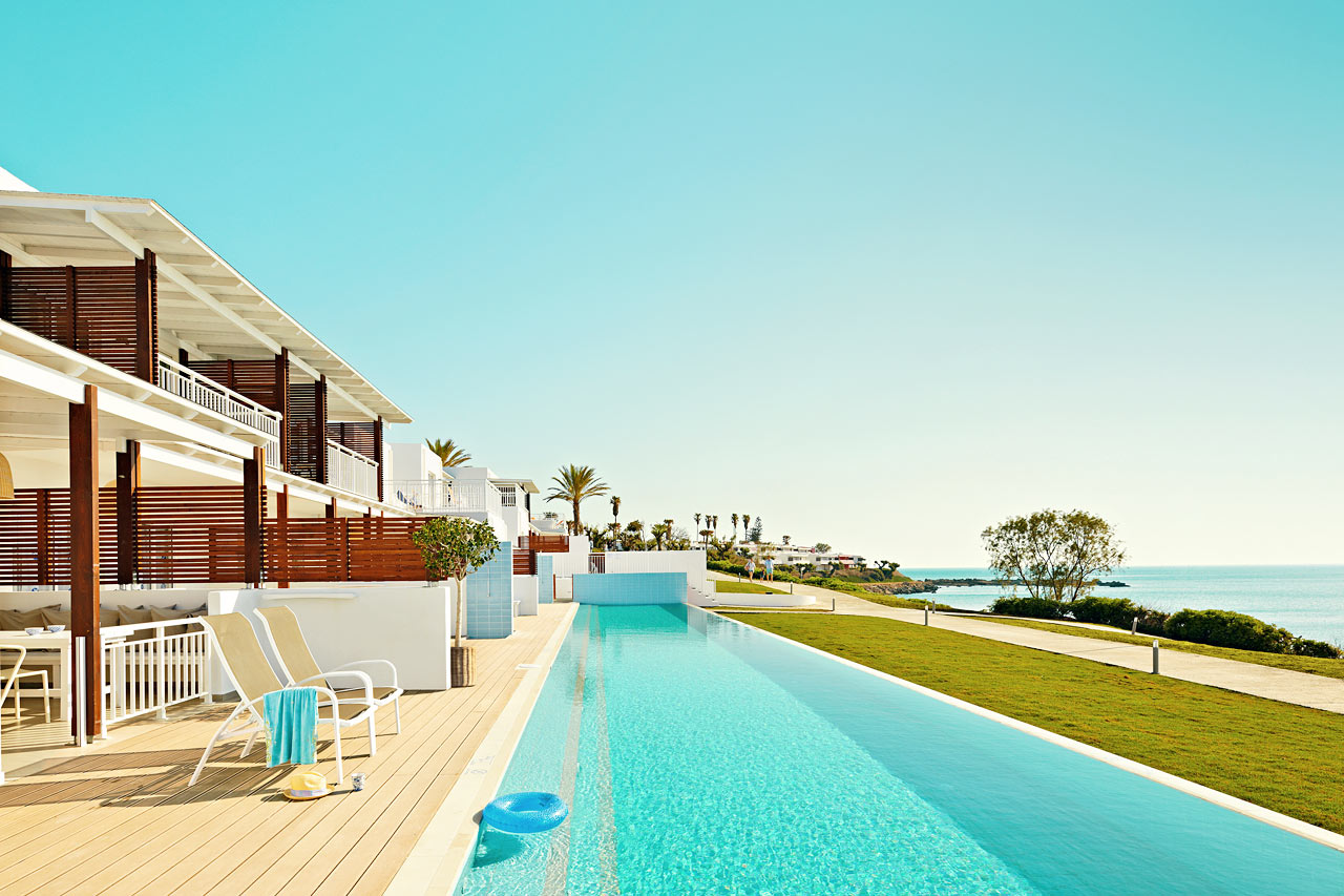 Royal Pool Suite med direkte pooladgang i Triton