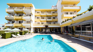 Trianta Hotel Apartments