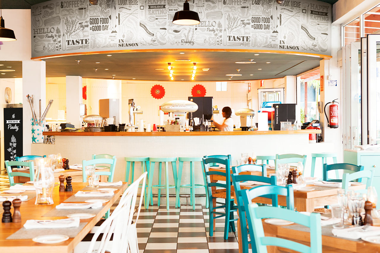 Hotellets familierestaurant, Vicente's Kitchen & Grill