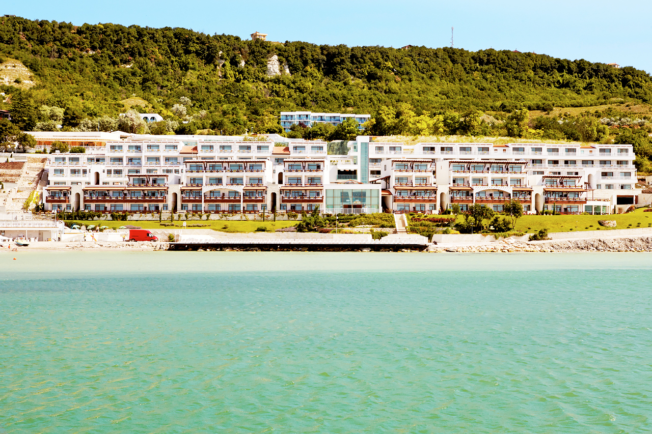 White Lagoon Beach ligger i frodige omgivelser ved stranden