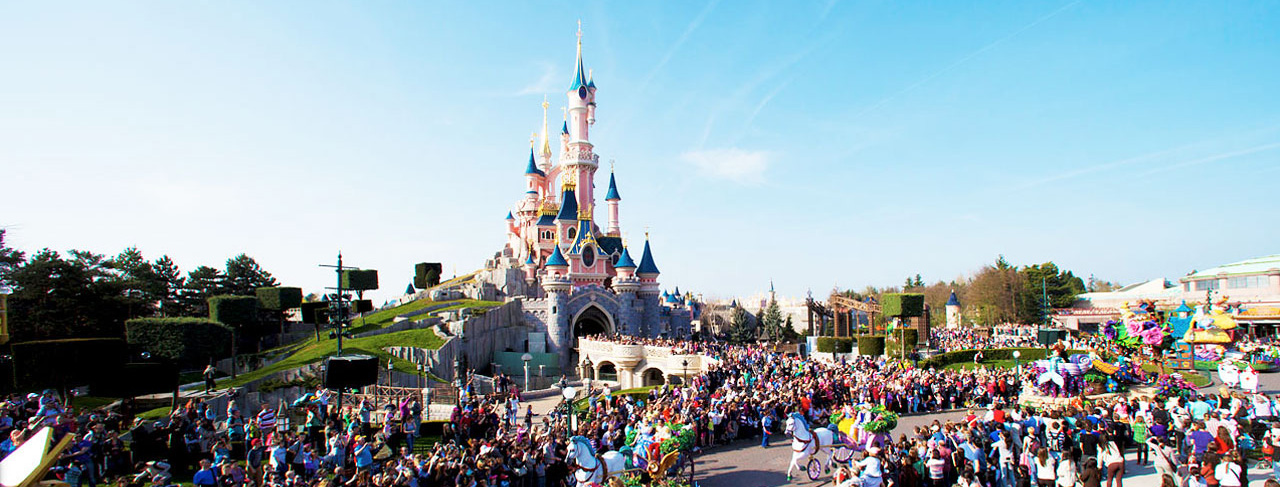 Rejser til Disneyland® Paris med fly og hotel Spies Rejser til Disneyland® Paris med fly og hotel Spies